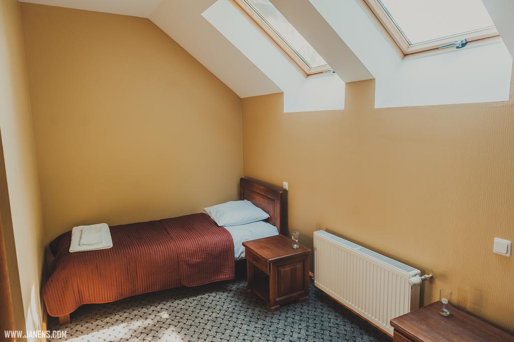 Hotel Rudzupukes Svente Exteriér fotografie